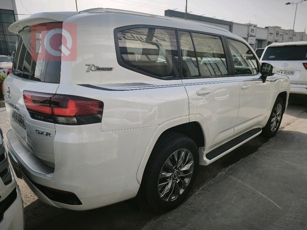 تويوتا لاندكروزر